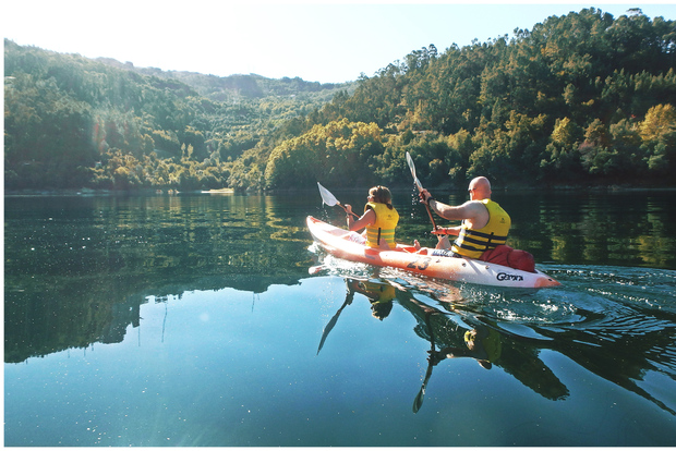 Parco di Peneda-Gerês: tour in kayak con pranzo da Porto