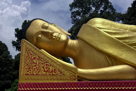 Phnom Penh Silk Island: Buddhism Philosophy and Beliefs Tour