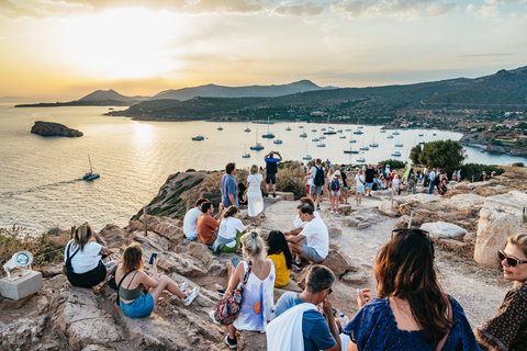 Depuis Athènes : cap Sounion temple de PoséidonDepuis Athènes : cap Sounion au crépuscule - tour privé