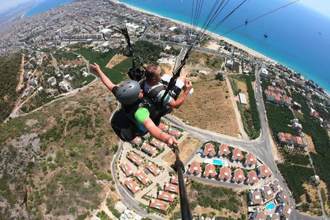 Alanya: Parapente em tandem com vista para a praia e para o castelo
