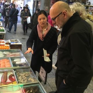 Tour gastronomico del mercato di Nishiki con lezione di cucina