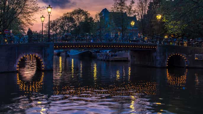 amsterdam private photo tour with professional photographer