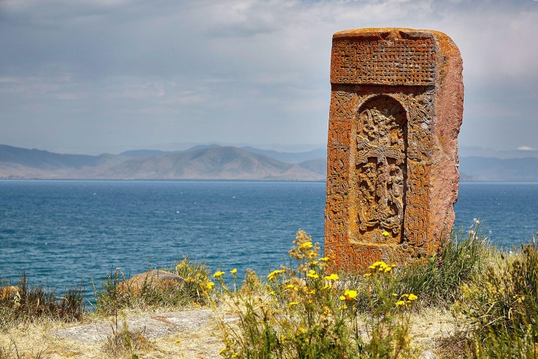 Tour privado Explore Tsaghkadzor, Lago Sevan y DilijanOpcion estandar
