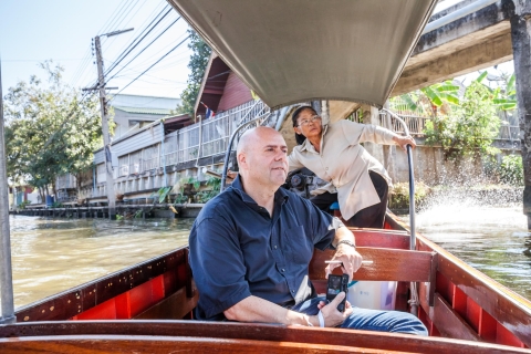 Desde Bangkok: tour del mercado flotante de Damnoen SaduakSalida desde el punto de encuentro