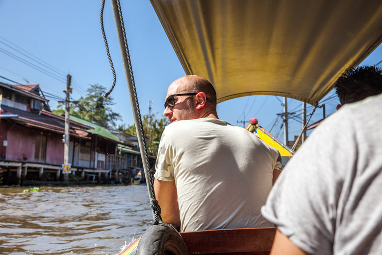 From Bangkok: Damnoen Saduak Floating Market Tour One way Hotel Pickup Option