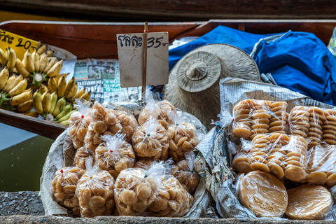 From Bangkok: Damnoen Saduak Floating Market Tour One way Hotel Pickup Option