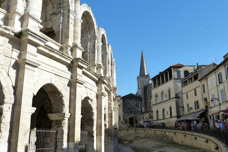 Tour privado de la Provenza - arte/historia y gastronomíaTour privado de Marsella - arte/historia y gastronomía