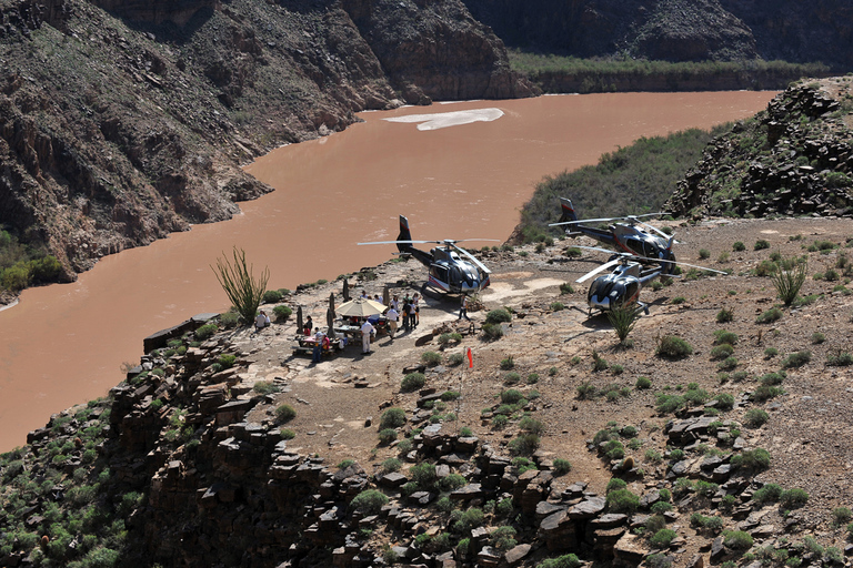 Da Las Vegas: Tour in elicottero del Grand Canyon Skywalk ExpressTour in elicottero per la Grand Canyon Skywalk