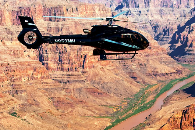 Las Vegas: West Grand Canyon Helicopter Ticket with Transfer