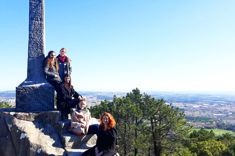 Sintra i Cascais Całodniowa prywatna wycieczka z LizbonyWycieczka z przewodnikiem w języku francuskim, angielskim, portugalskim lub hiszpańskim