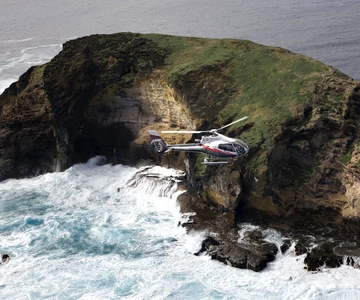 Central Maui: Two-Island Scenic Helicopter Flight to Molokai