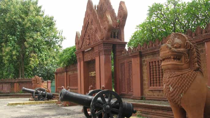 from siem reap day trip to battambang and temple tour