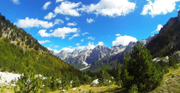 From Tirana / Durrës: Qafë-Shtamë, Sarisalltik & Krujë Tour