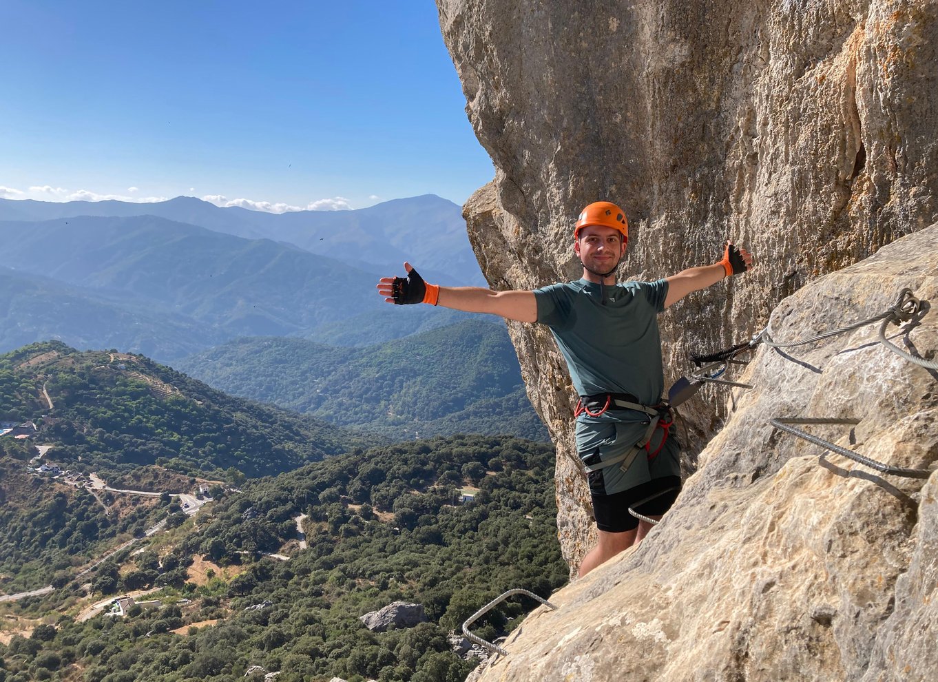 Fra Estepona: Klatretur på Vía Ferrata de Benalauria