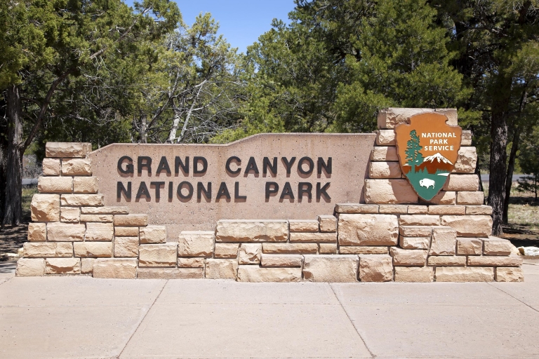From Las Vegas: Grand Canyon South Rim Full-Day Trip by Bus Tour Only