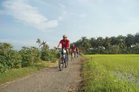 Pengsong Temple Biking Tour