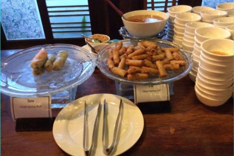 Siem Reap: Apsara-Show & Abendessen mit Tuk Tuk-Transfer