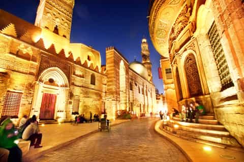 From Hurghada: Day Trip to Cairo by Flight and Guided Tour