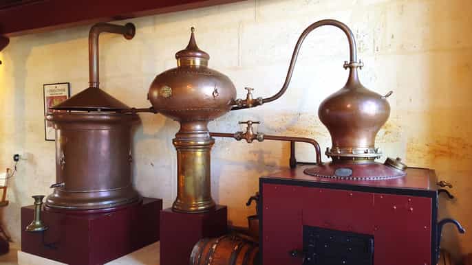private tour the cognac; a luxury and terroir product