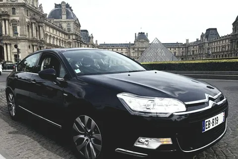 Parijs: Premium privé transfer van/naar de luchthaven ORLY