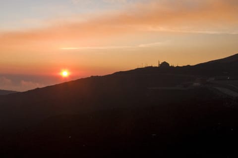 Etna: tour al tramonto da Taormina