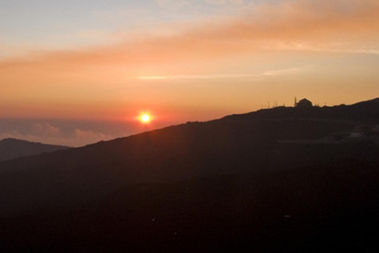 Ab Taormina: Ätna-Tour bei SonnenuntergangTour auf Französisch