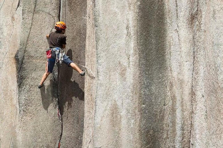 Baños: Escalada em rocha meio dia