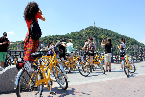 Budapest: Fahrradtour mit KaffeepauseKurze Fahrradtour im Winter mit Kaffeepause