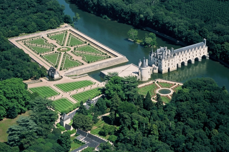 3 Tage: Mont Saint-Michel & ländliche Burgen von Paris ausMont Saint-Michel & Chateaux Country 3-Tages-Tour - Spanisch