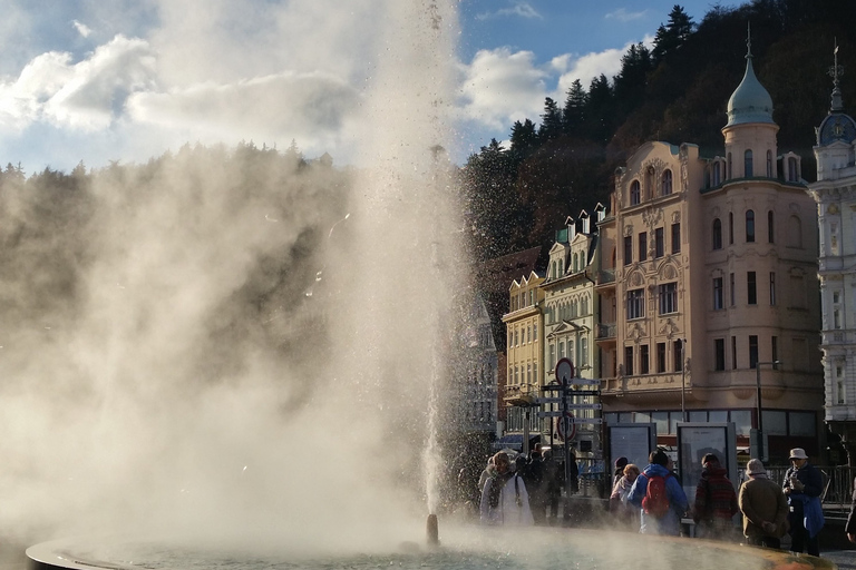 Desde Praga: tour de día completo de Karlovy VaryDesde Praga: tour de un día de Karlovy Vary