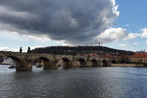 Praga: 2-godzinny rejs obiadowy po Wełtawie