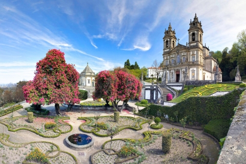 From Porto: Braga & Guimarães Full-Day Tour with Lunch