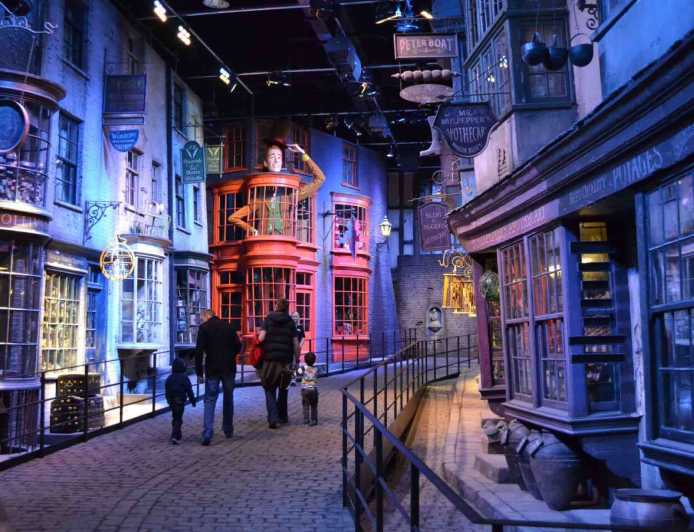 Harry Potter: Warner Bros. Studio Tour saindo de King's Cross