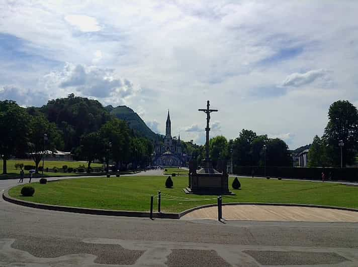 Lourdes City and Sanctuary 2.5-Hour Walking Tour | GetYourGuide