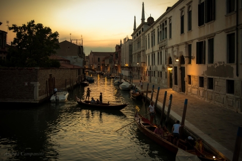 Venecia: tour de 2 horas leyendas y fantasmas del CannaregioTour en francés