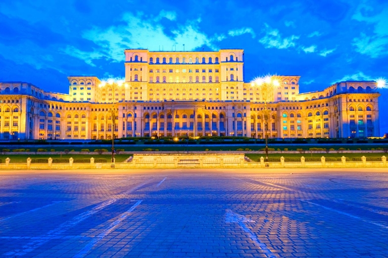 From Bucharest: 7-Day Adventure Tour in Romania