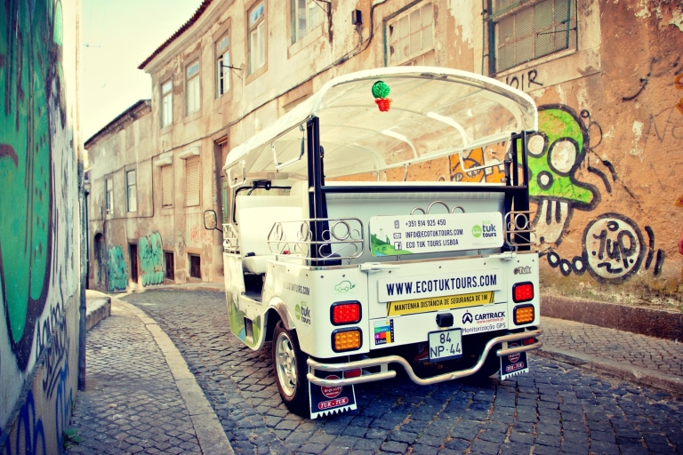 Lisbonne : parcours de 2 h du tram 28 en tuk-tuk écologiqueVisite en espagnol