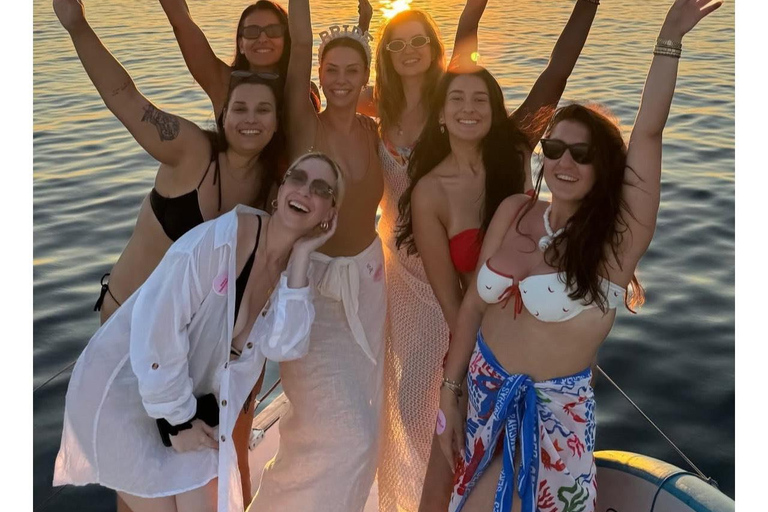 Mykonos Golden Hour Sailing with Lunch & Transfers