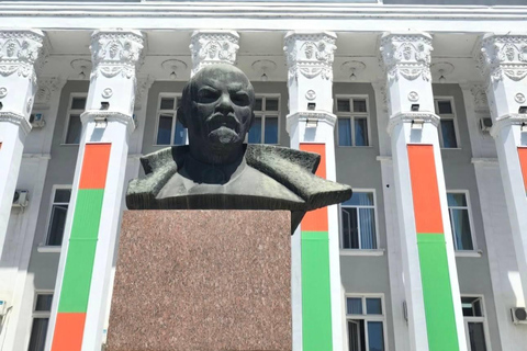 Transnistria: Back in Time – Soviet Tiraspol & Bender