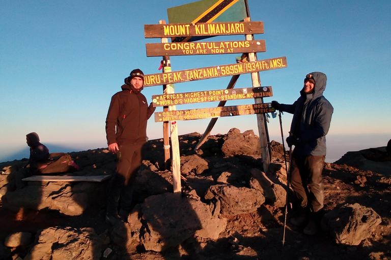 4 days Kilimanjaro short hike via marangu route