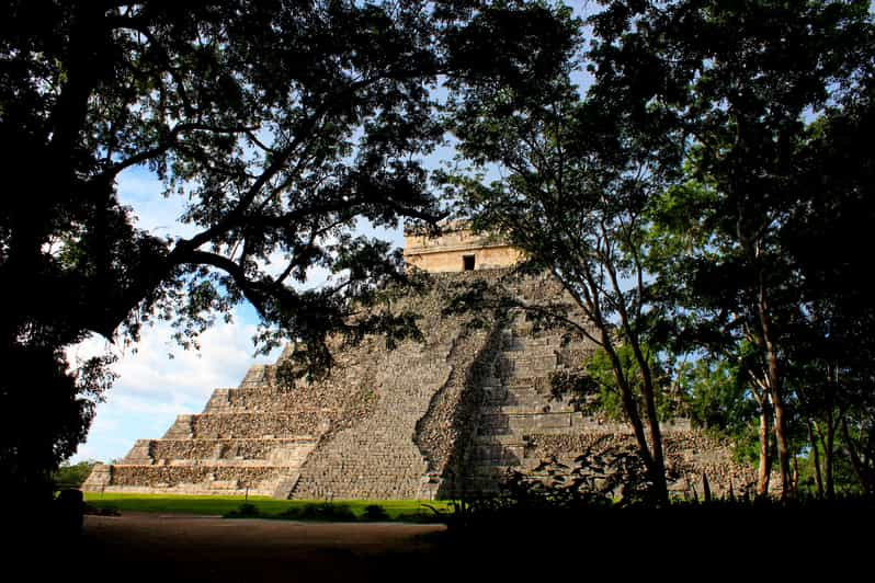 Chichen Itzá Discovery Half-Day Tour | GetYourGuide