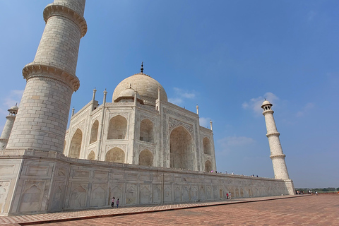 Travel to India: from palaces to slums 5-Day Tour