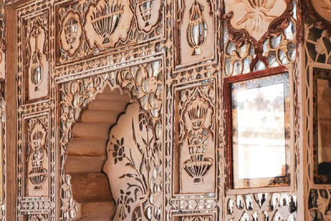 Jaipur's Royal Trio: AC Car, Tuk-Tuk & Guided Cultural Tour Tour by Tuk-Tuk Guide not included