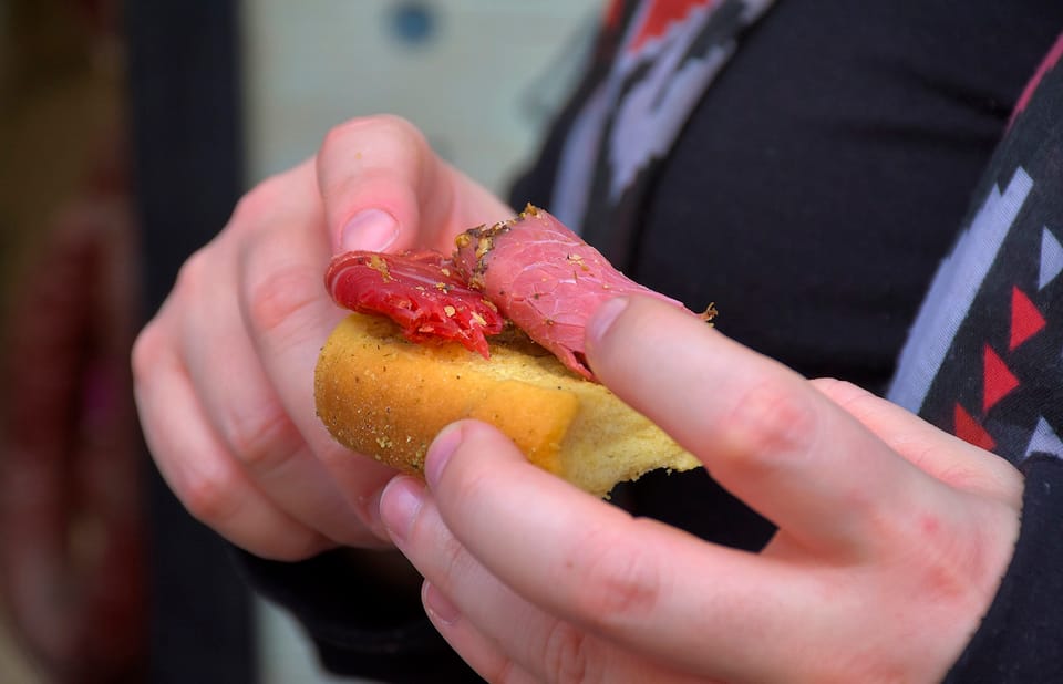 Depuis le port des navires de croisière, visite gastronomique grecque + temps libre à Athènes - Hizvo