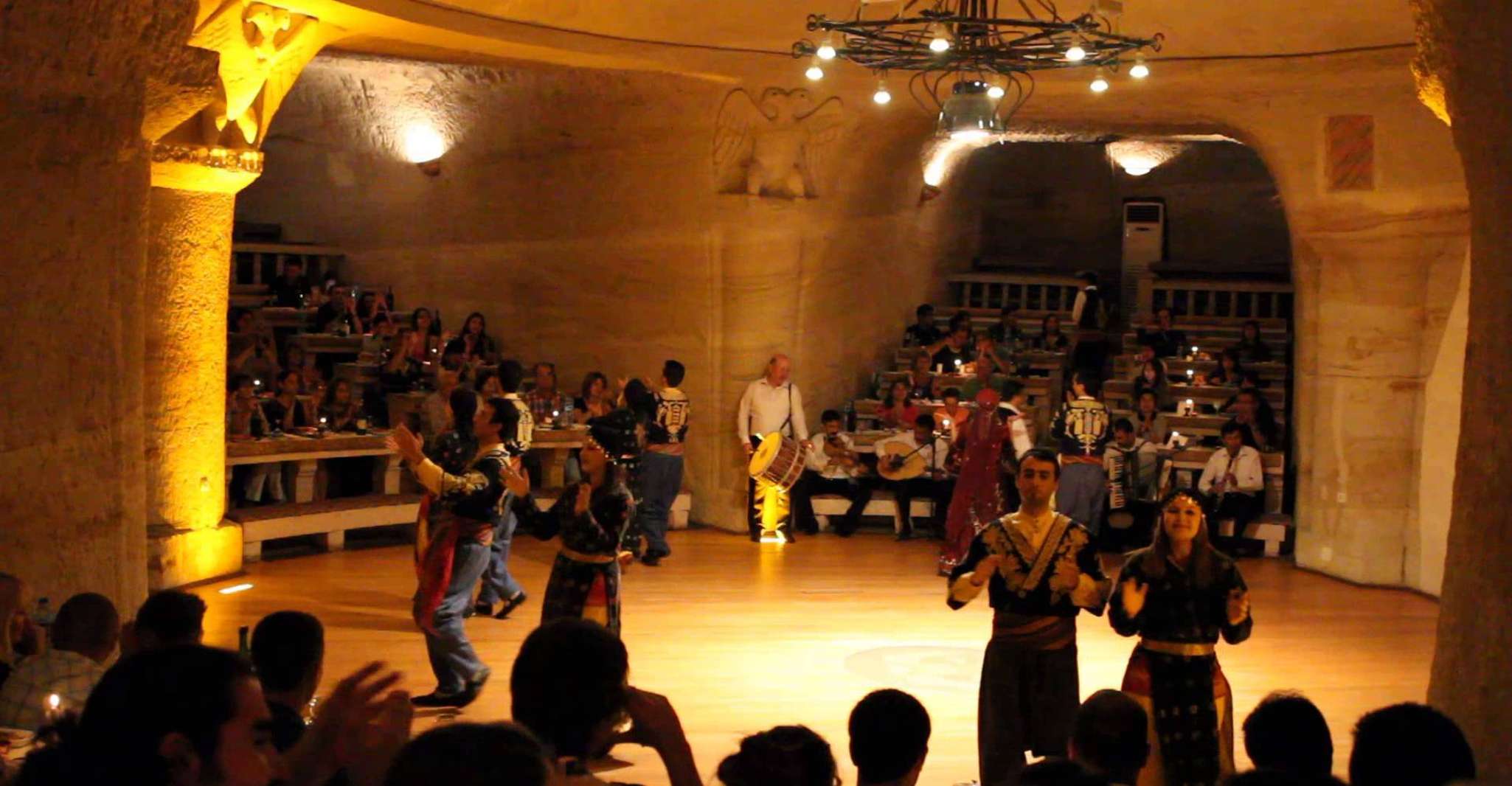 Göreme, Dinner and Folk Show at a Cave Restaurant - Housity