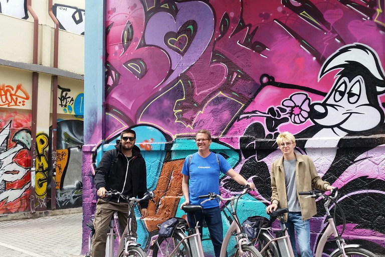 Tour en bicicleta eléctrica por la vida griega y el arte callejeroOpción estándar