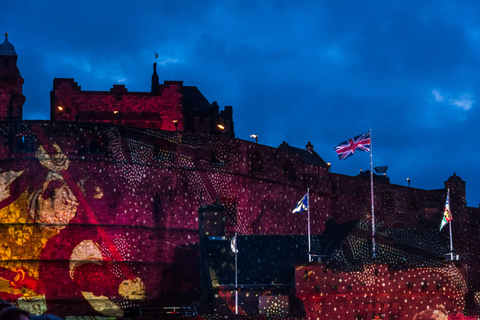 Tour di un giorno intero del Tatuaggio Militare di Edimburgo e delle Highlands scozzesiDa Edimburgo: Royal Edinburgh Military Tattoo e Highlands