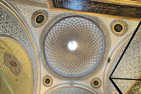 Topkapi Palace & Harem Skip-the-Line Guided Entry