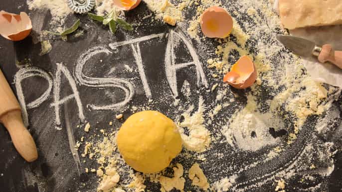 parma pasta cooking class in the city center