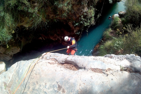 Ab Granada: Canyoning am Rio Verde